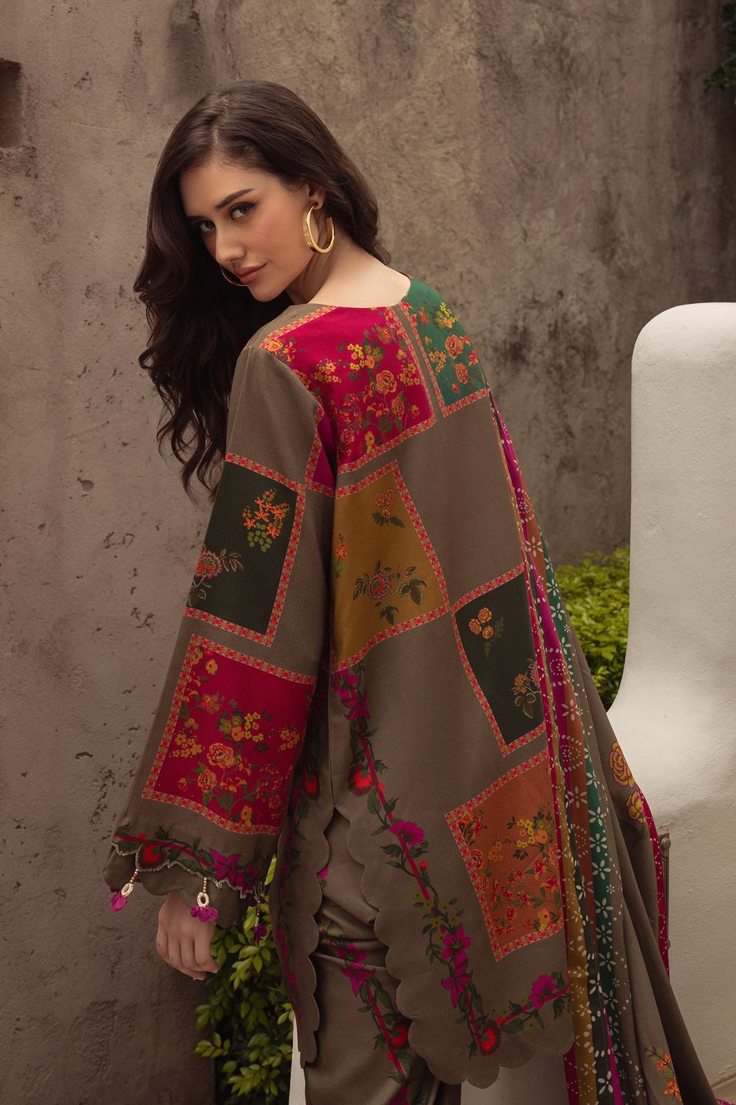 Women Charizma Bana Dora Lawn Printed 3pc Unstiched Dress